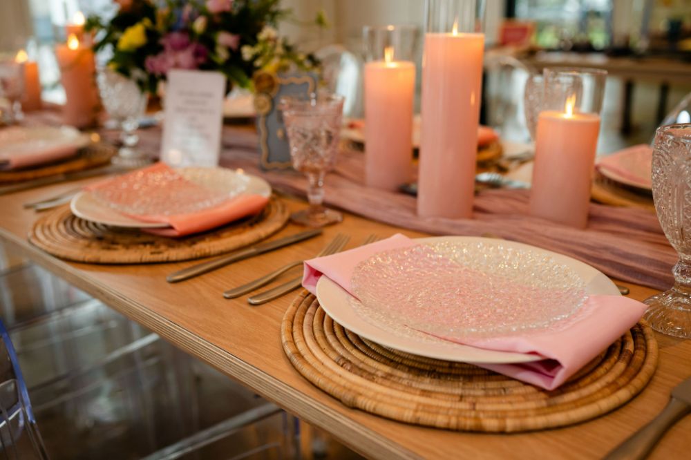 Reception table setting